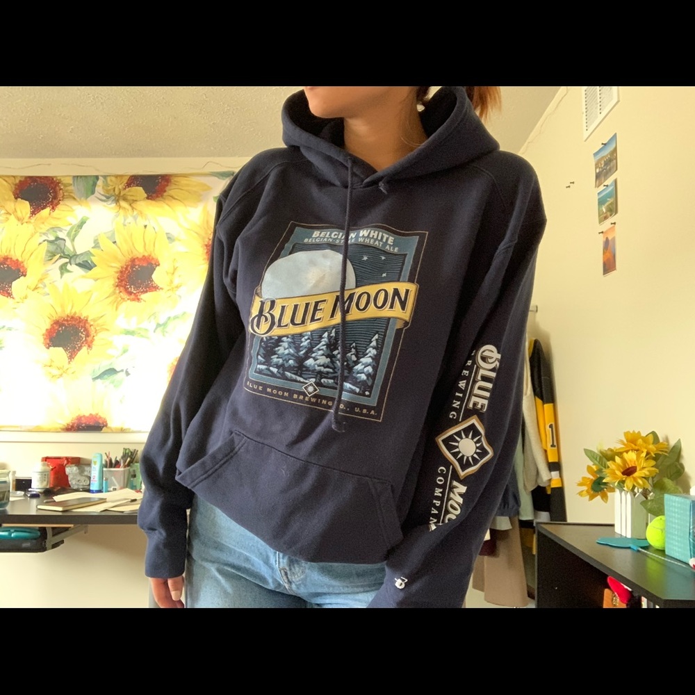 Super comfortable Blue Moon hoodie